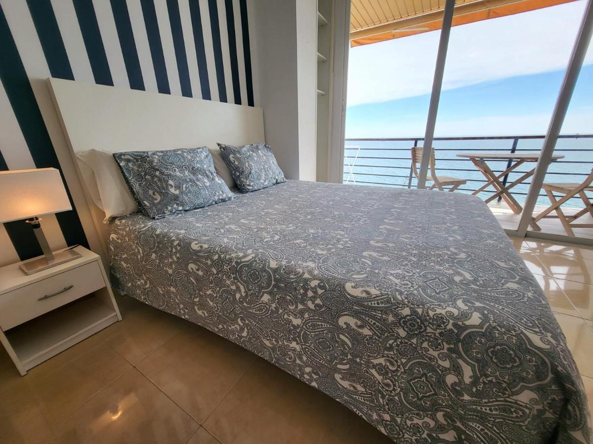 El Espigon De Santa Clara Apartment Torremolinos Luaran gambar