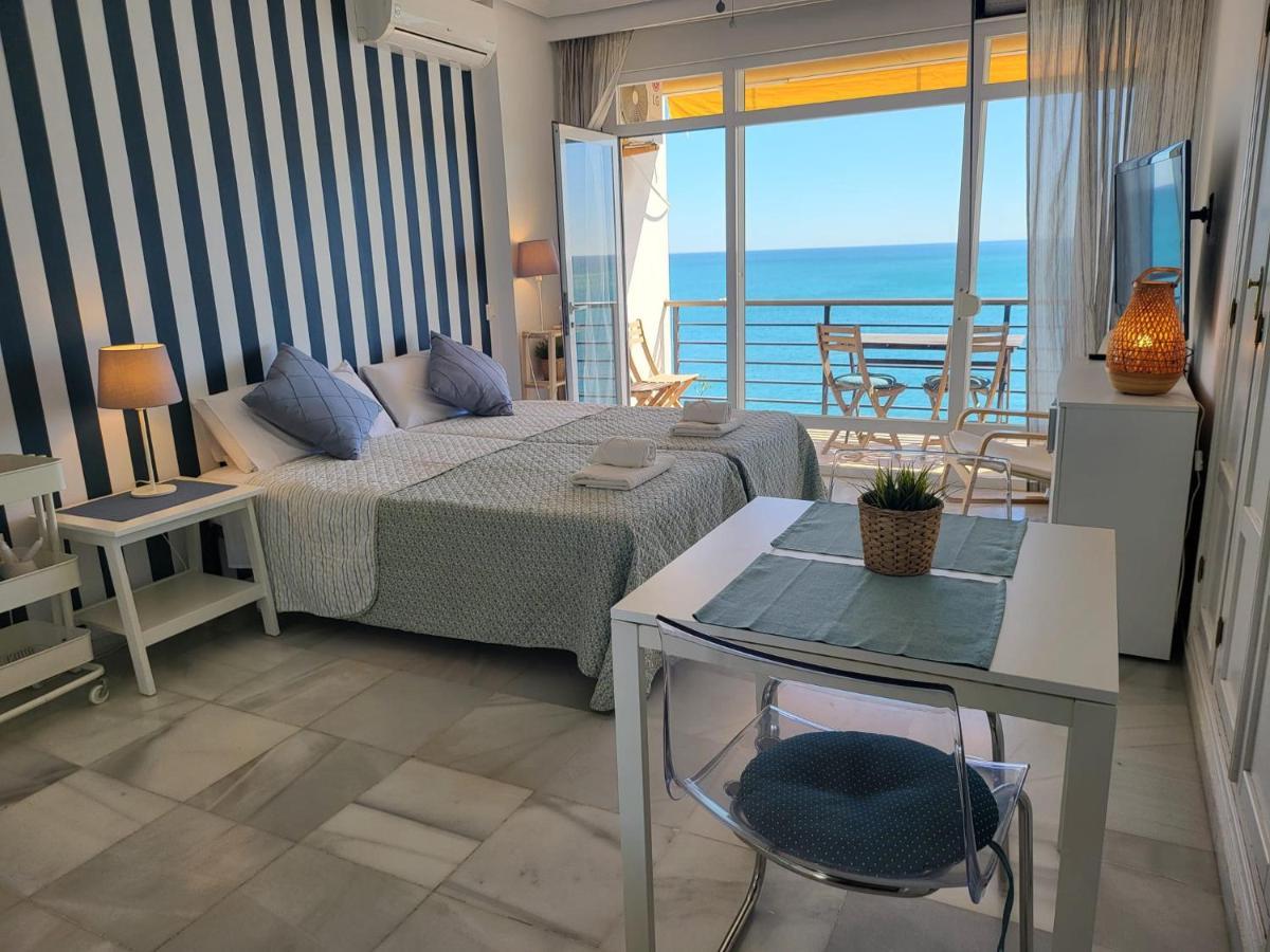 El Espigon De Santa Clara Apartment Torremolinos Luaran gambar