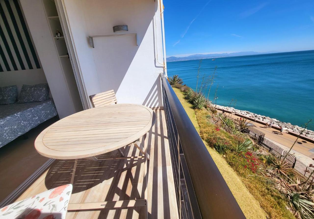 El Espigon De Santa Clara Apartment Torremolinos Luaran gambar